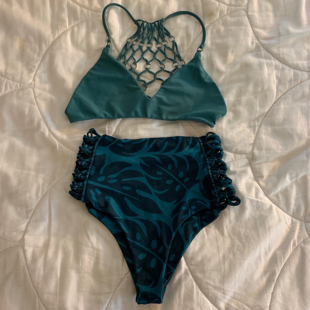 Mikoh swim set